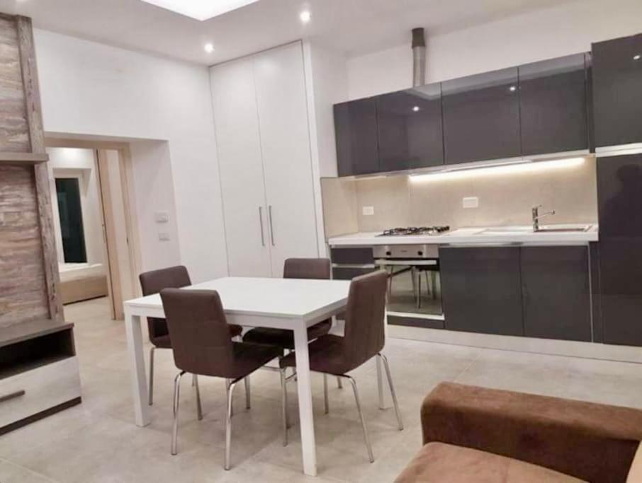Appartamento Moderno A 15 Minuti Dal Centro Di Roma Bagian luar foto